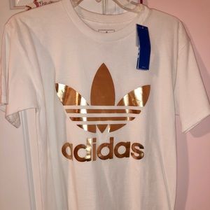 BRAND NEW- ADIDAS ORIGINALS ROSE GOLD TREFOIL TEE